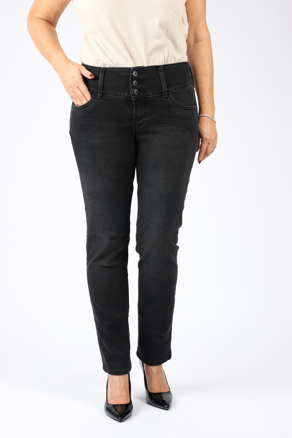 Bevy Jude X jeans oz capsule