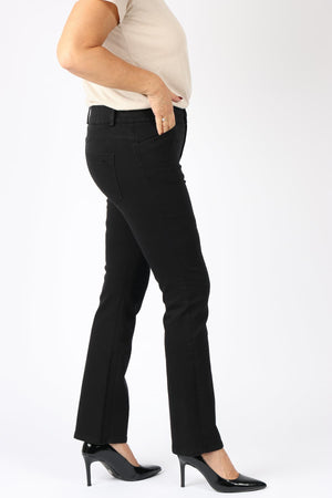 Bevy Novel Black jeans oz capsule