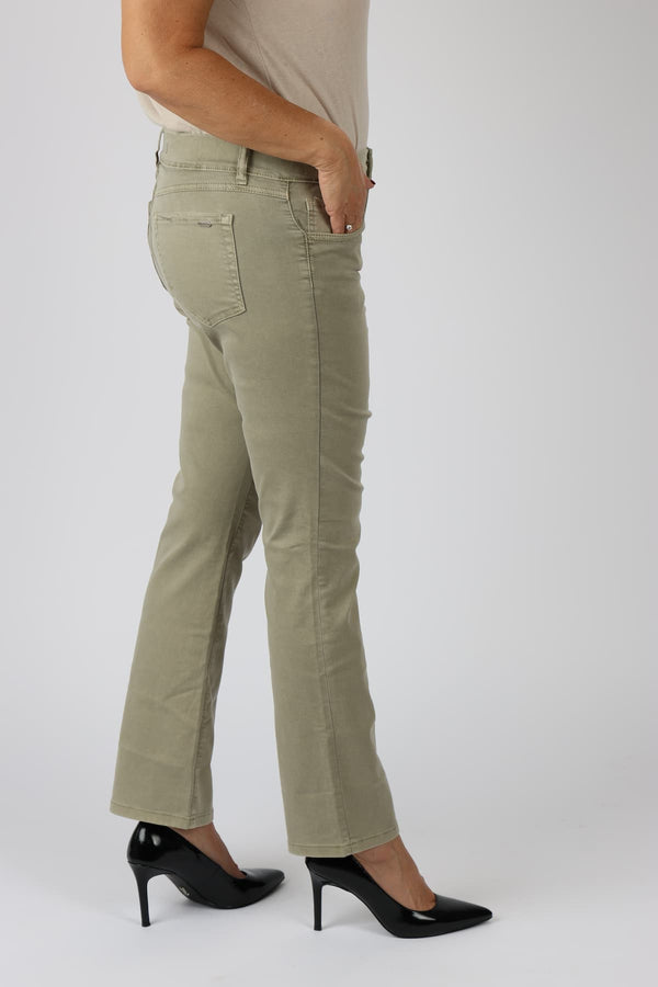 Bevy Nogga ירוק זית jeans oz capsule