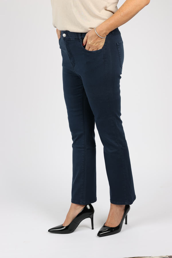 Bevy Nogga Navy jeans oz capsule