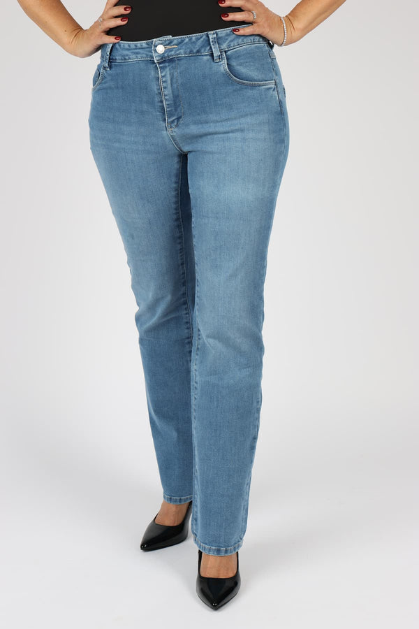 Bevy Hella 682 jeans oz capsule