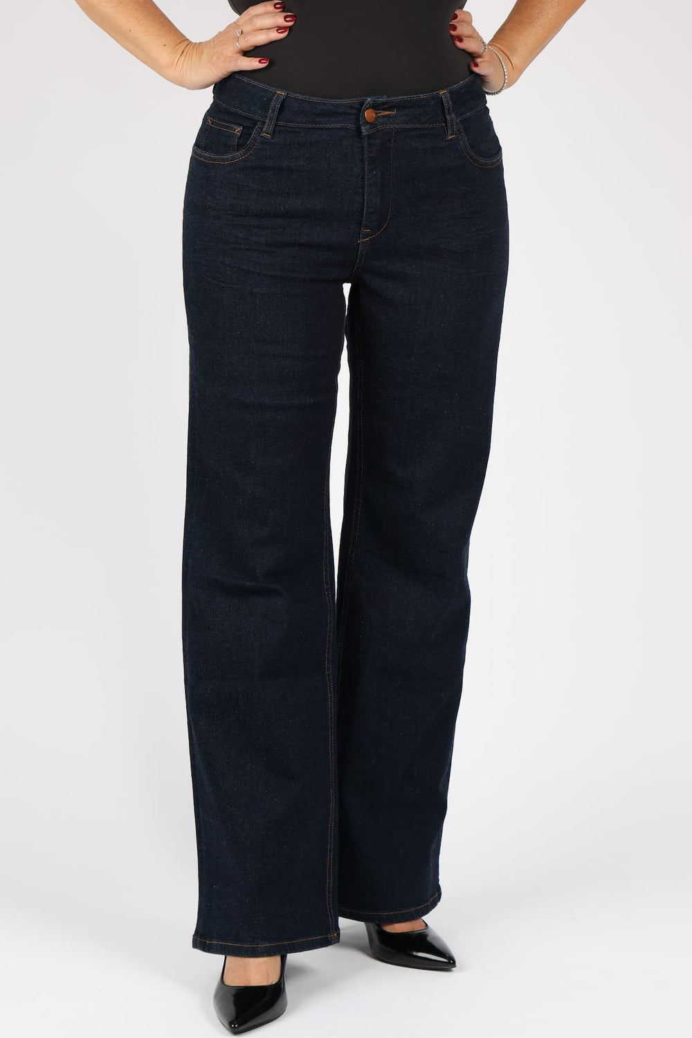 Bevy Mory jeans oz capsule