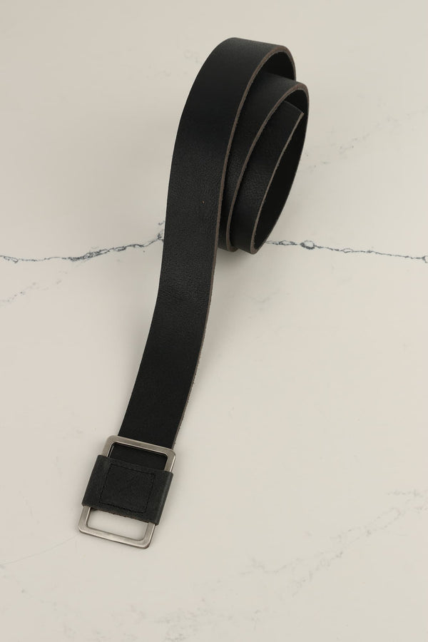 אבזם חצי עטוף