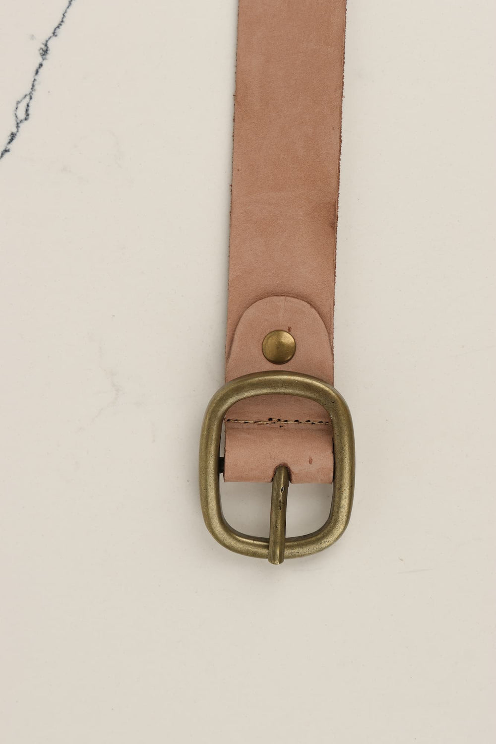 אבזם ווינטג עור הפוך