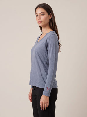  Jolene רקמה לב חולצה בצבע  כחול בהיר